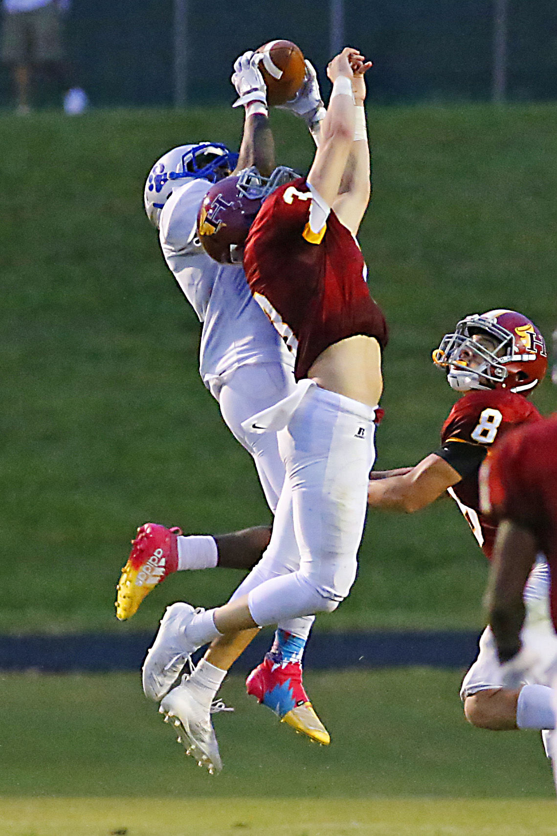 Hickory vs. statesville (10).jpg